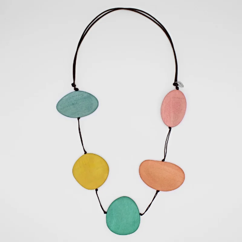 Pastel Avary Necklace