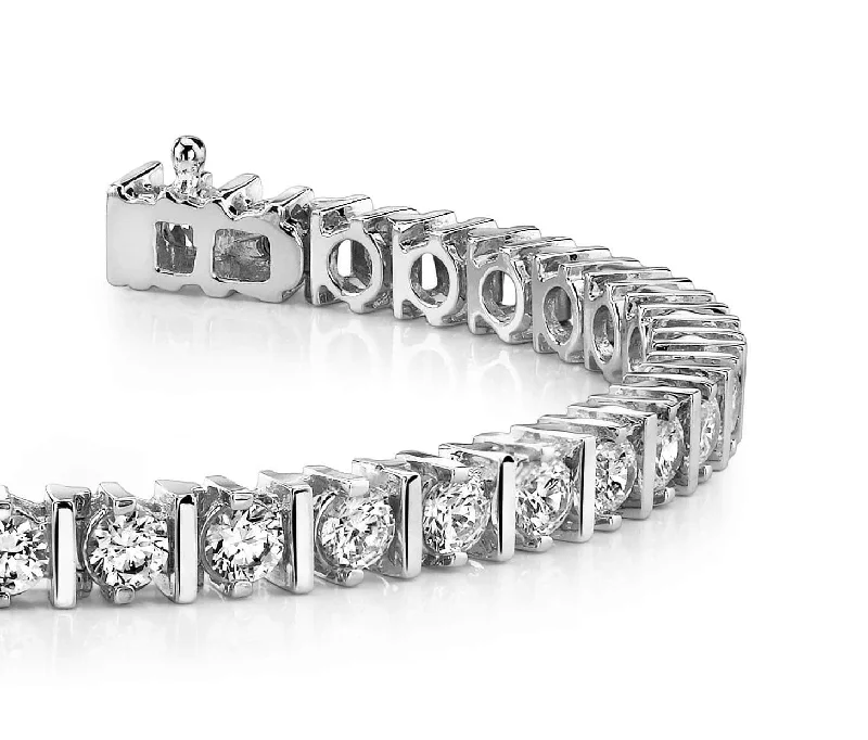 Classic Diamond Link Prong Set Diamond Tennis Bracelet with 8.91 ct.(finished) 4.5mm