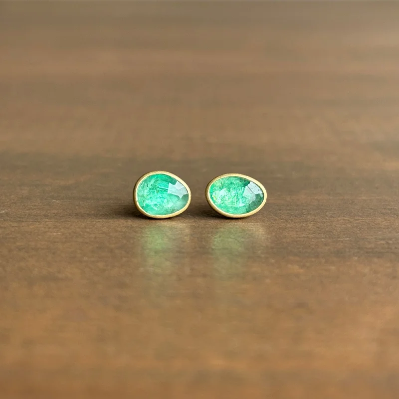 Emerald Pebble Stud Earrings