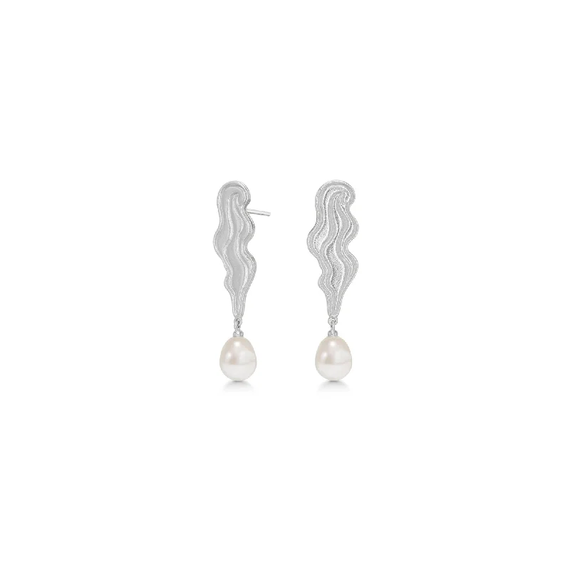 The Empress Silver Earrings w. Pearl