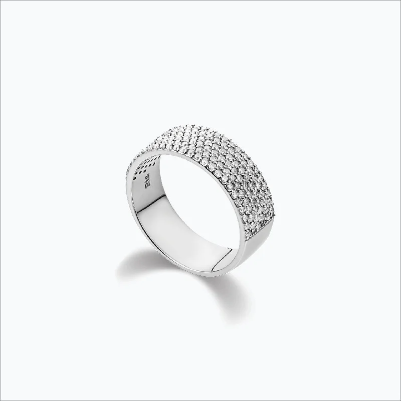 Cigar Band 18K White Gold Ring w. Diamonds