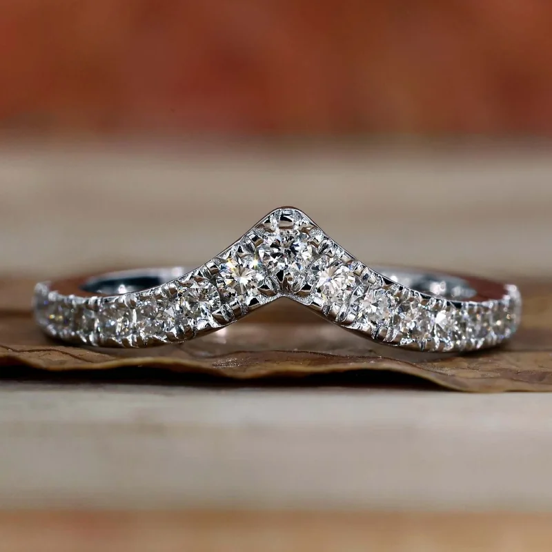 Round Lab Grown Diamond Wedding Band