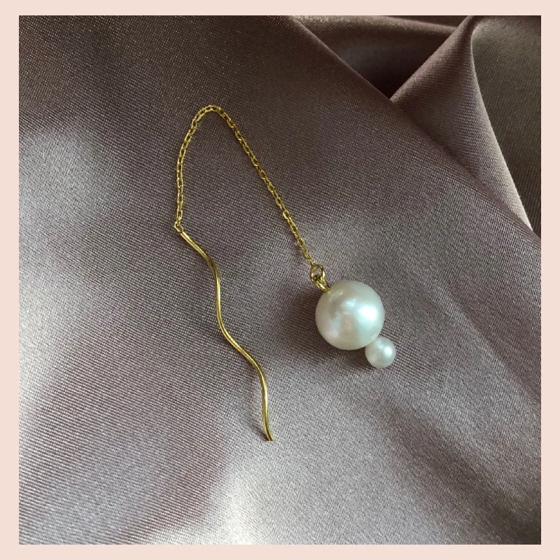 Heatwave Threader 18K Gold Plated Earring w. White Pearls